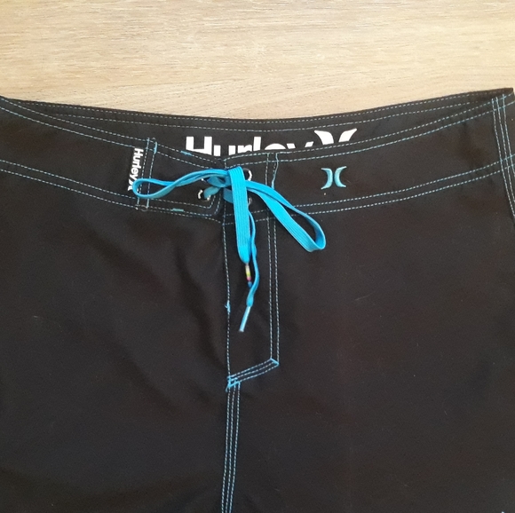 Hurley Men's One and Only 21" Board Shorts - Black / Cyan Swim Trunks - Picture 5 of 15